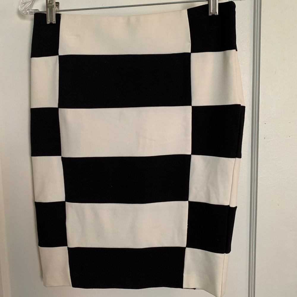 Checkered High Waist Skirt